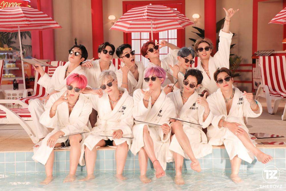 THE BOYZ (twitter.com/Creker_THEBOYZ)