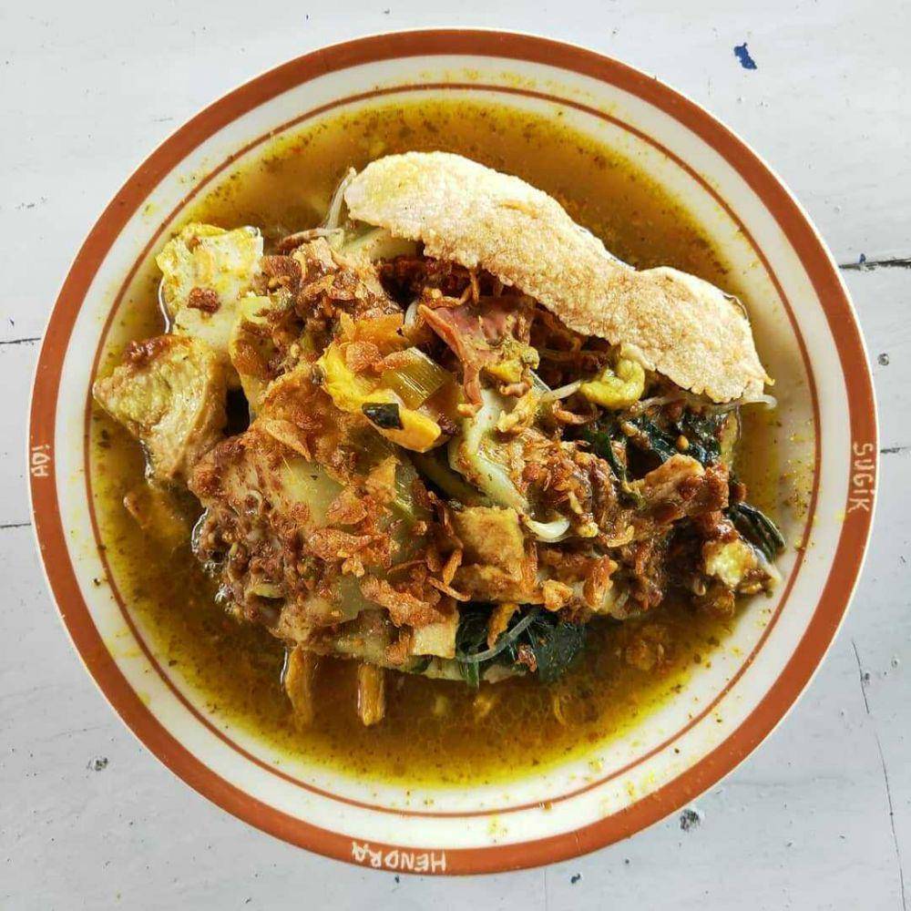 ilustrasi hidangan rujak kuah soto (instagram.com/kulineranmadura)