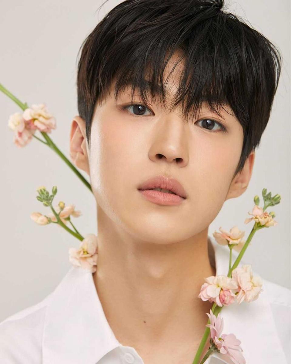 Baek Sung Chul (instagram.com/esteemmodels)