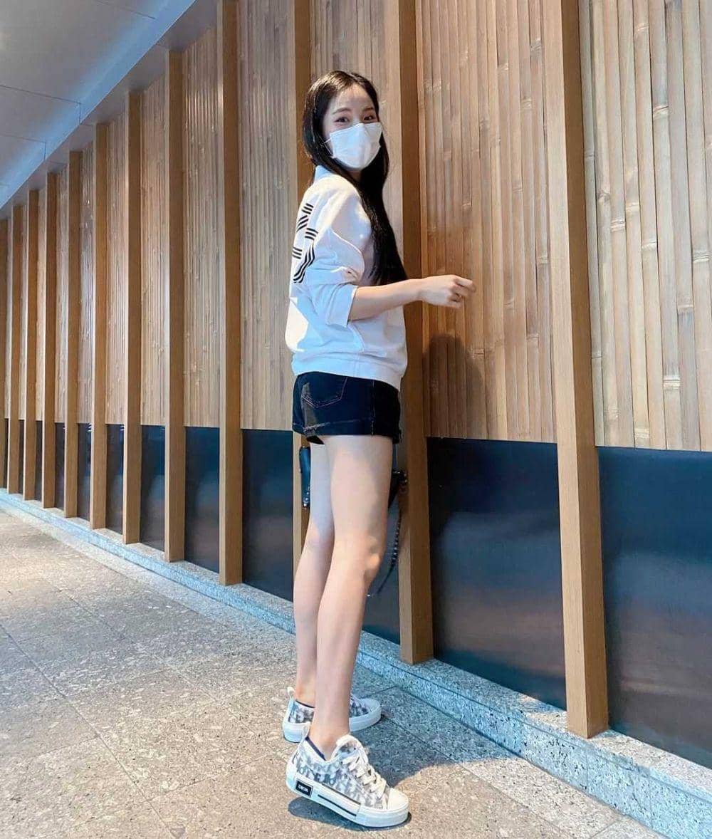 Punpun Sutatta (instagram.com/punpun_sutatta)