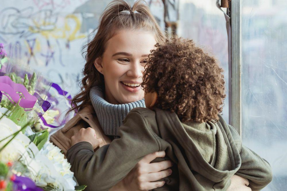 5 Tips Mendidik Anak agar Jadi Pemaaf, Jangan Hakimi Mereka
