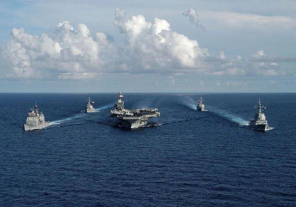 Laut Cina Selatan (instagram.com/navalpost)
