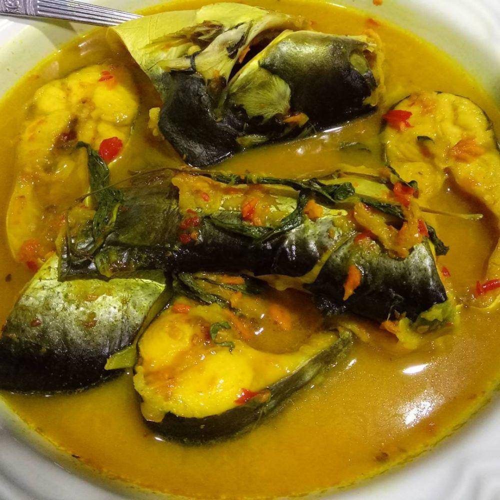 tempoyak patin (instagram.com/cakefie)