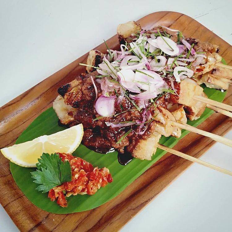 sate tahu (Instagram.com/fendi_idneff)