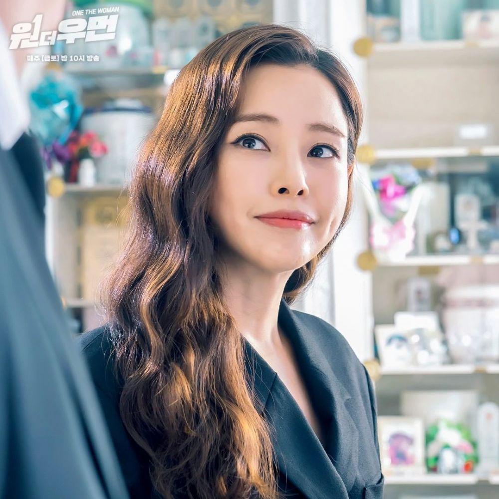 Lee Honey di drama One The Woman (instagram.com/sbsdrama.official)