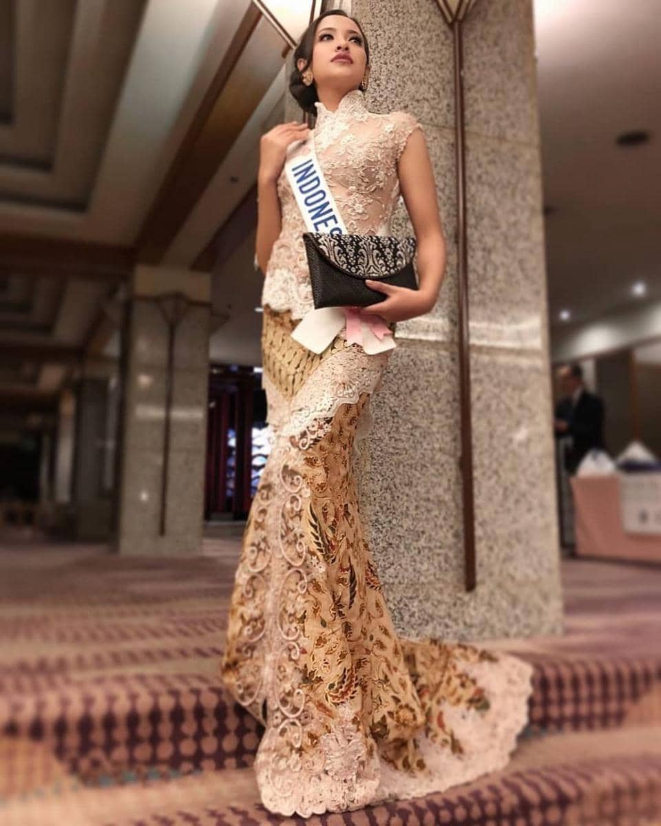 Kebaya Vania Fitryanti Herlambang. (instagram.com/vaniafherlambang/)
