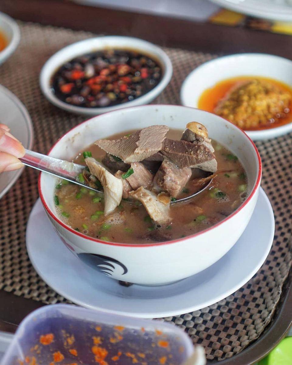 coto Makassar (instagram.com/sbykulinerinfo)