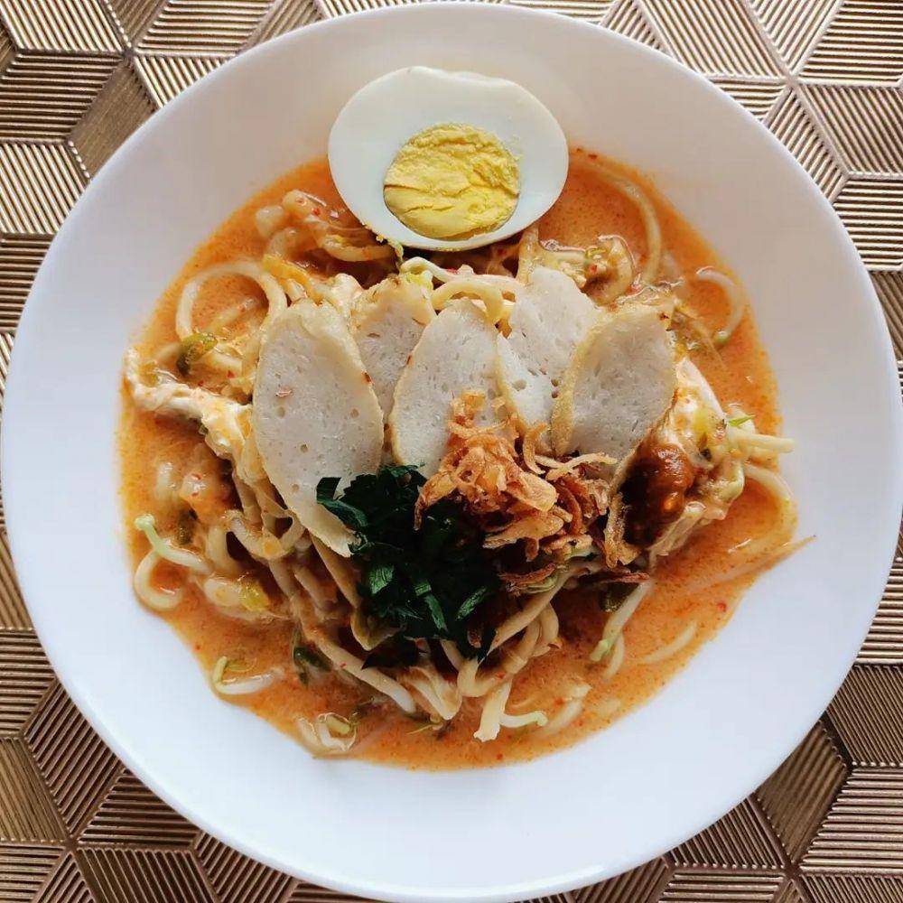 mie celor (instagram.com/lidiyaskitchen)