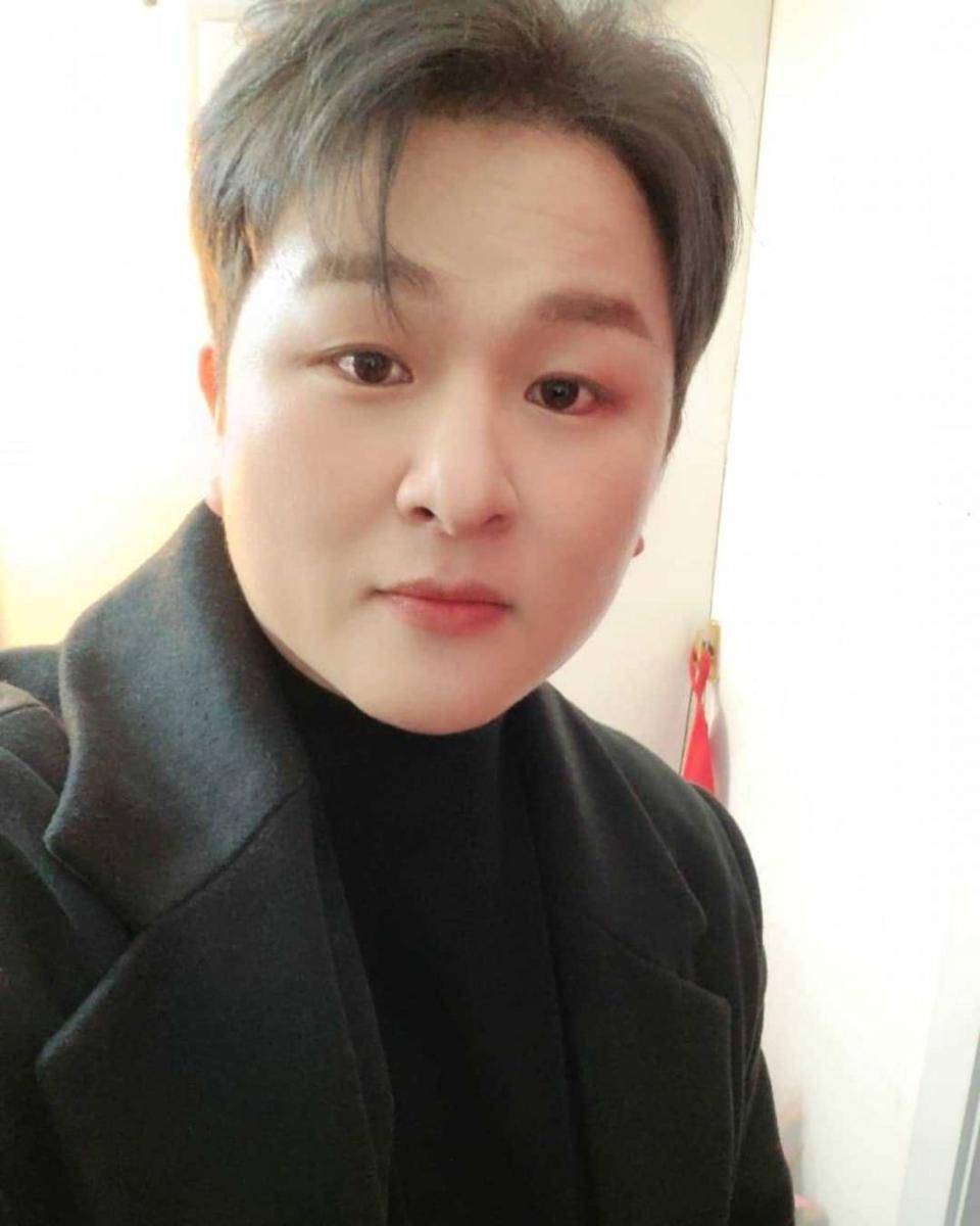 Huh Gak (instagram.com/huhgak1020)