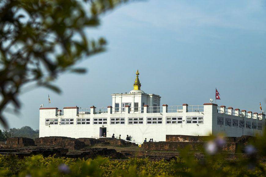 Lumbini, Nepal (unsplash.com/ashok acharya)