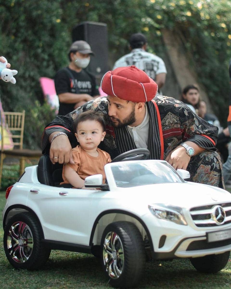 Air Rumi Akbar 1453 (instagram.com/airrumiakbar1453)