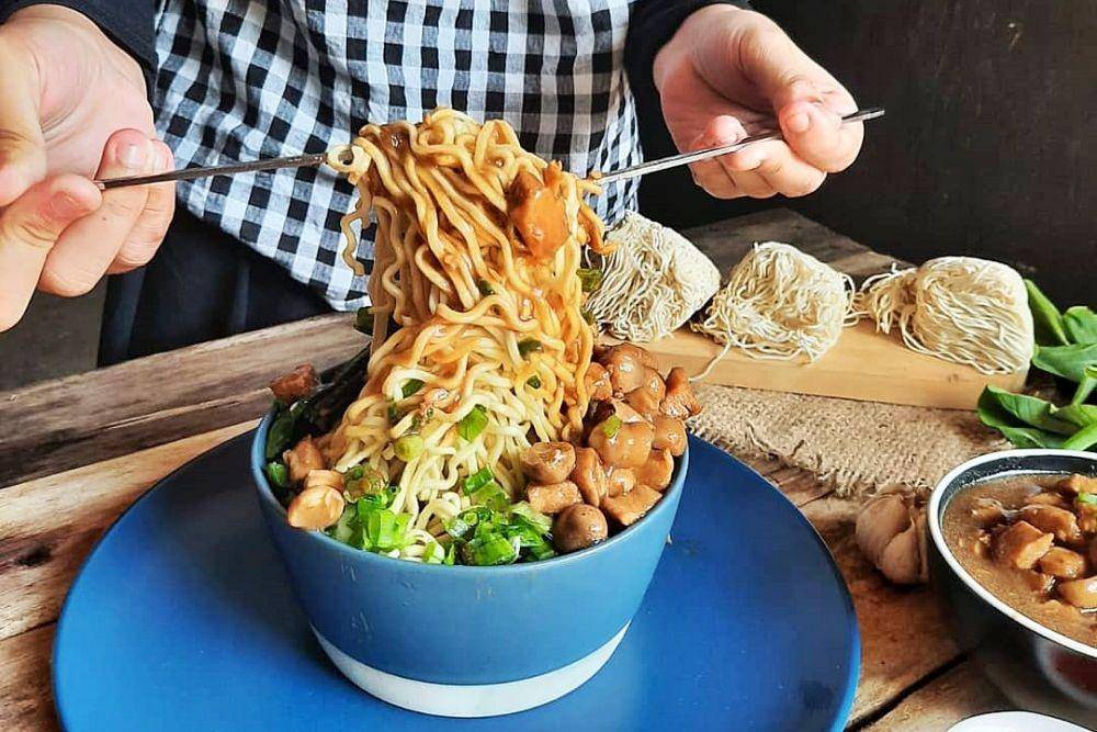 Mie ayam jamur (instagram.com/my_photo_siyorita)