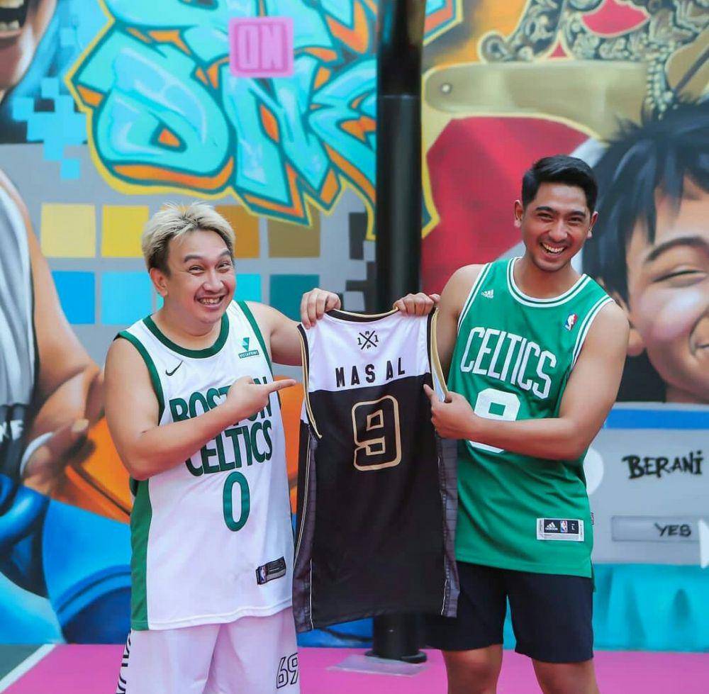 Arya Saloka, Augie Fatinus (instagram.com/augiefatinus)