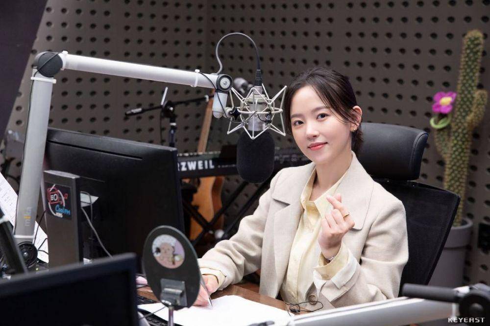 Kang Han Na (instagram.com/k_hanna_)