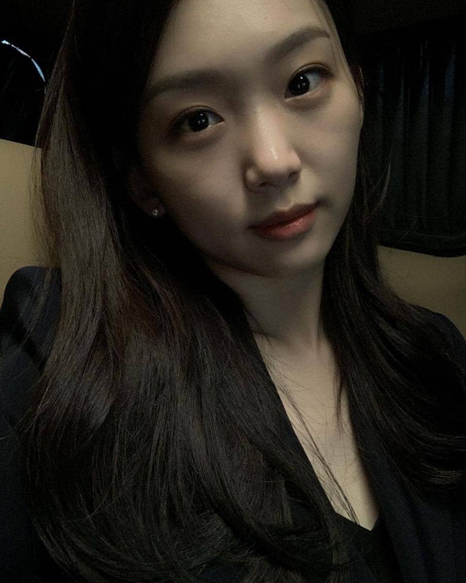 Jin Ki Joo (instagram.com/jinkijoo)