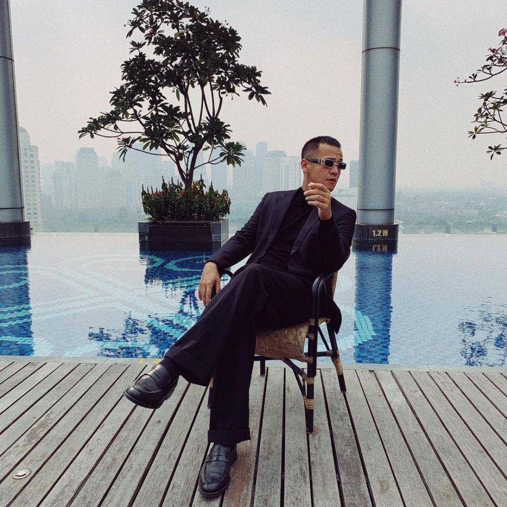 Herjunot Ali (instagram.com/herjunotali.studio)