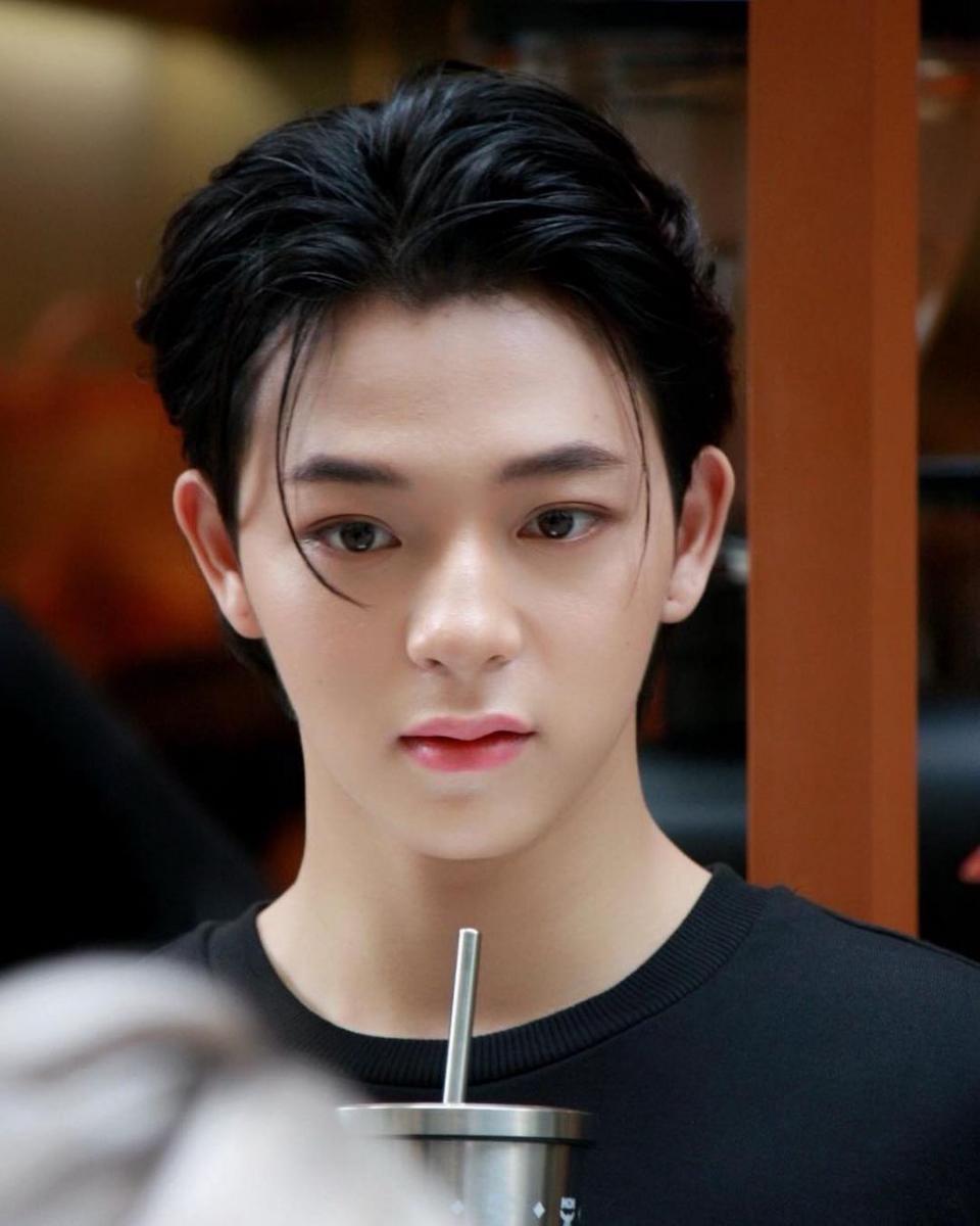 Bas Suradet (instagram.com/bbasjtr)