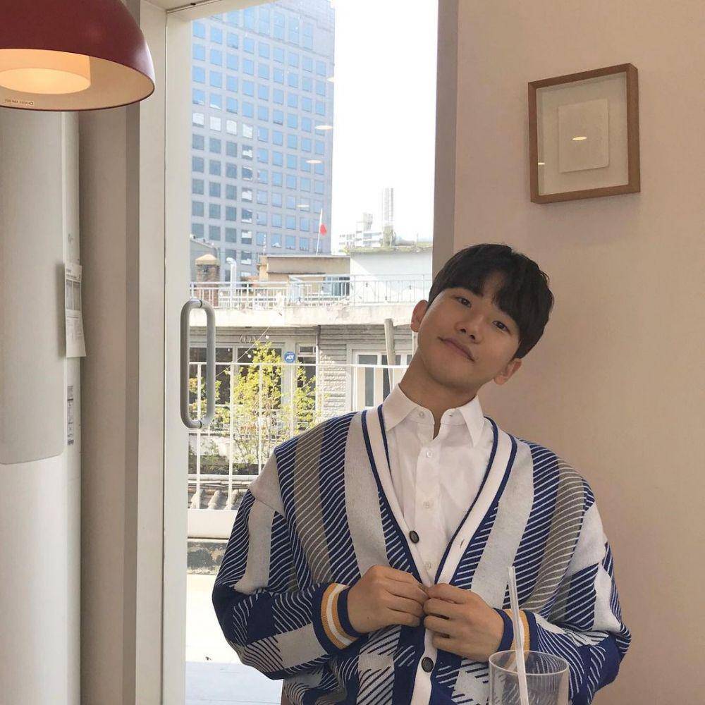 Ahn Ji Ho (instagram.com/an___jiho)
