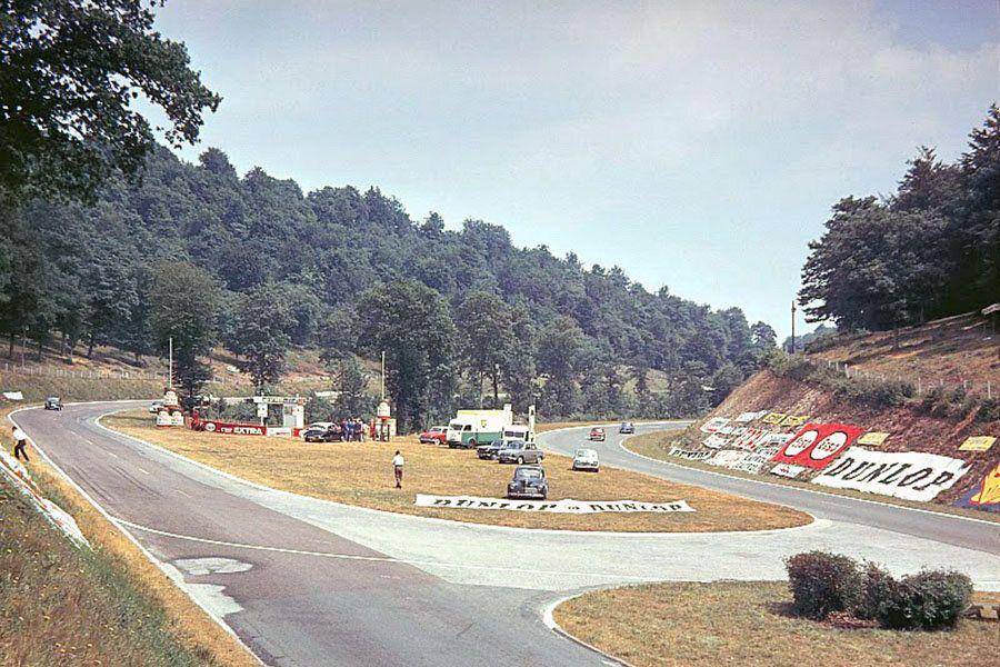 GP Prancis di sirkuit Rouen (supercarnostalgia.com)