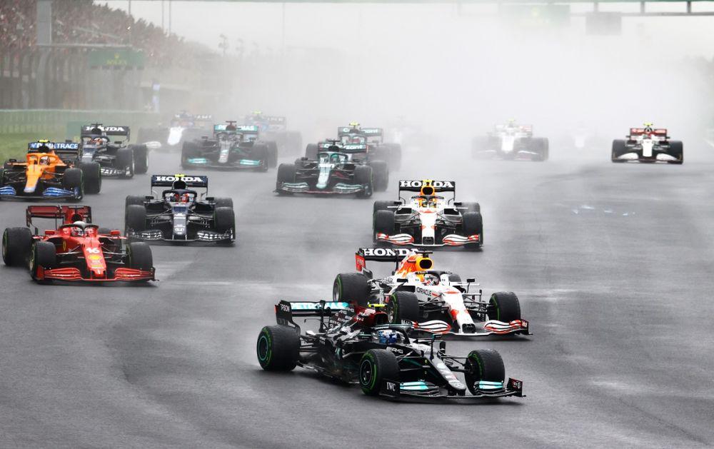 Bottas yang langsung pimpin balapan pada lap awal GP Turki (twitter.com/F1)