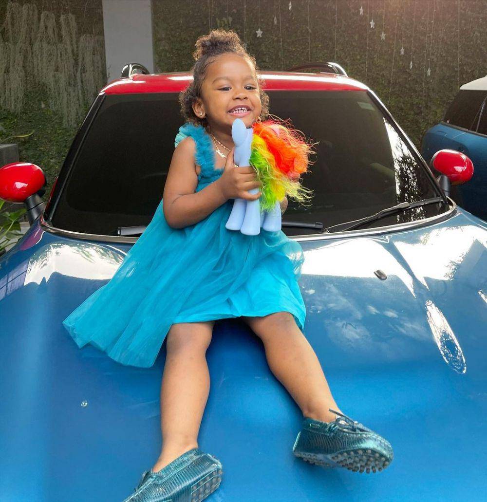 potret Kimberly Akira Gregory, anak Kimmy Jayanti (instagram.com/kimmyjayanti)