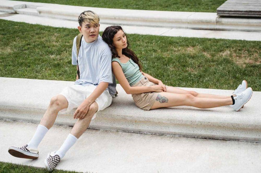 ilustrasi pasangan kekasih (pexels.com/Samson Katt)