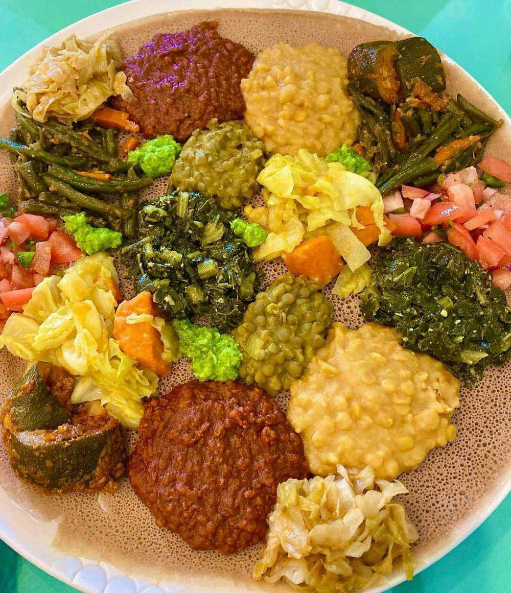 ilustrasi injera (instagram.com/veganwithjoi)