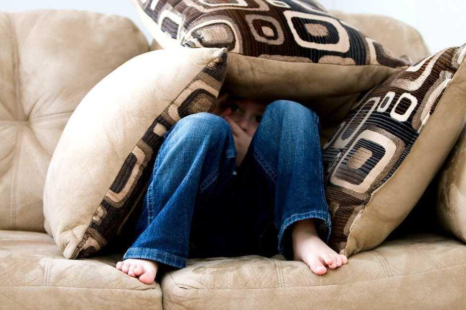Pemalu! 5 Zodiak Ini Terkenal Introvert