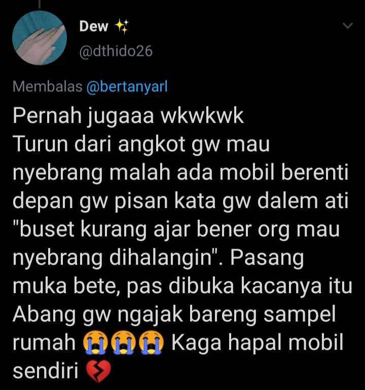 kejadian lucu di angkot (twitter.com/dthido26)