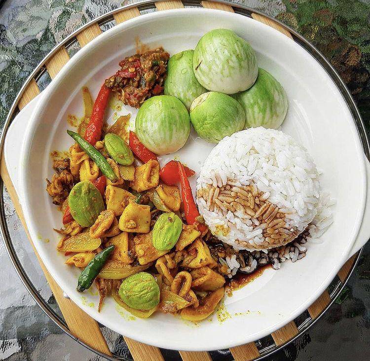 Nasi Cumi Petai (instagram.com/amyzayu)