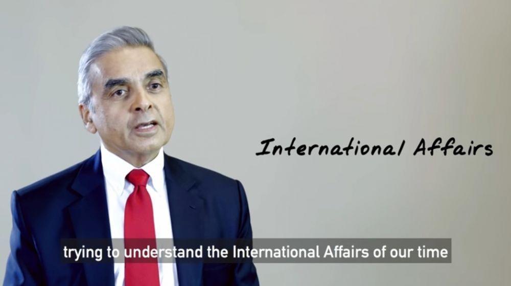 Akademisi di Lee Kuan Yew School of Public Policy dan mantan diplomat senior, Kishore Mahbubani (Tangkapan layar YouTube Lee Kuan Yew School of Public Policy)
