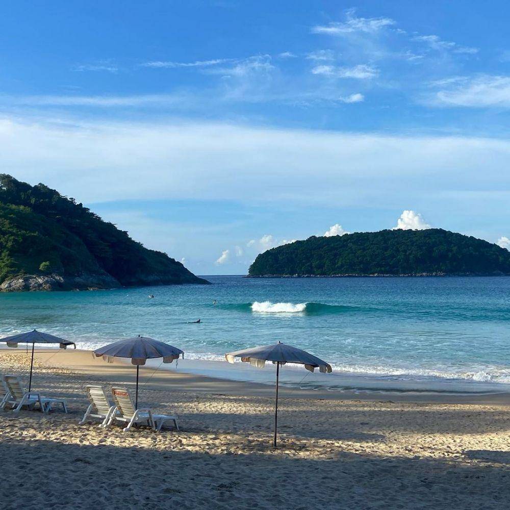 Potret Pantai Nai Harn (instagram.com/thescan_surf)