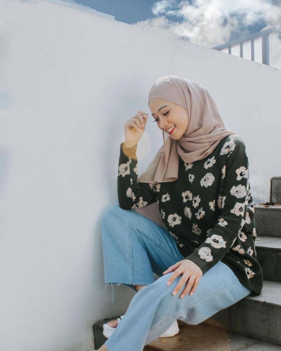 Poppy Bunga (instagram.com/poppybungariphat)