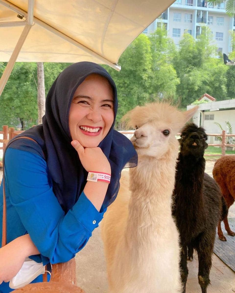 Ryana Dea (instagram.com/ryana_dea)