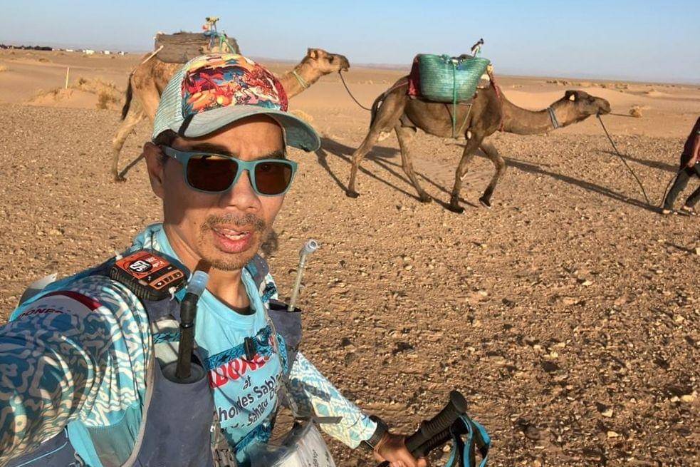 Pelari Indonesia, Omar Agoes, di Ultra Marathon Sahara (dok. Pribadi/Agoes Omar)