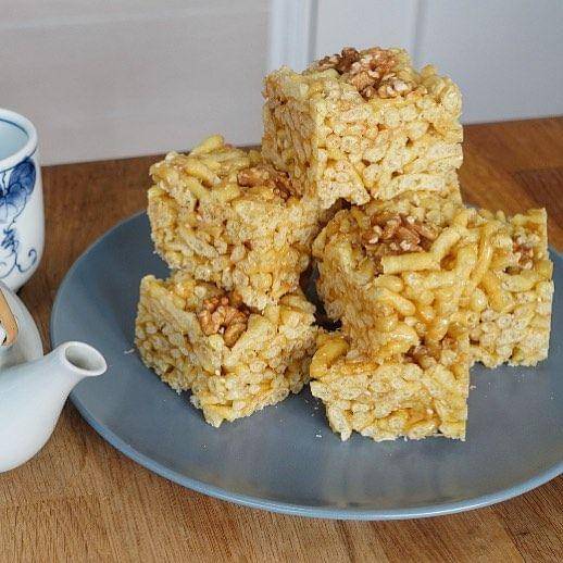 sachima (instagram.com/mamacheungcooks)