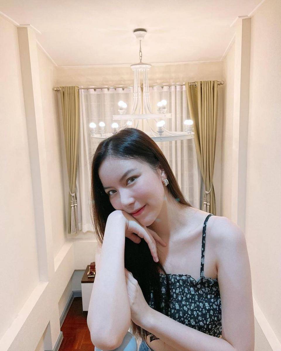 Mook Worranit (instagram.com/mookworranit)