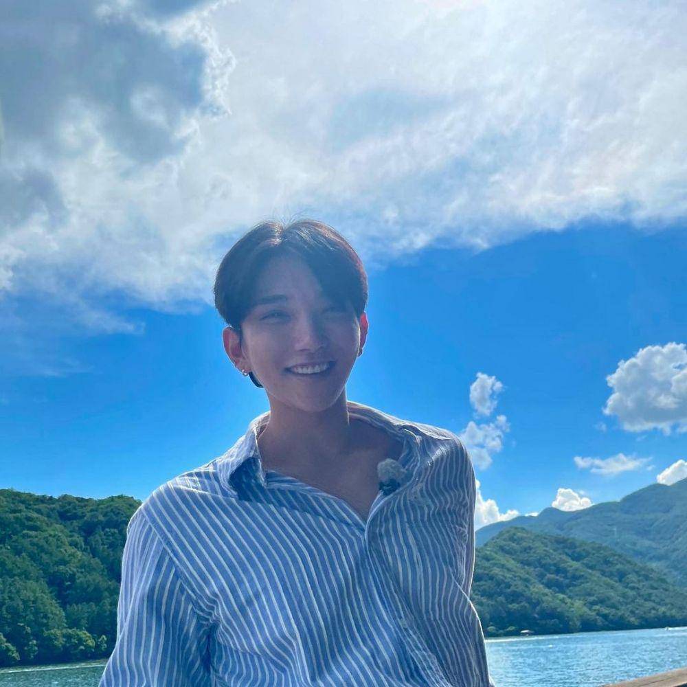 Joshua SEVENTEEN (instagram.com/joshu_acoustic)