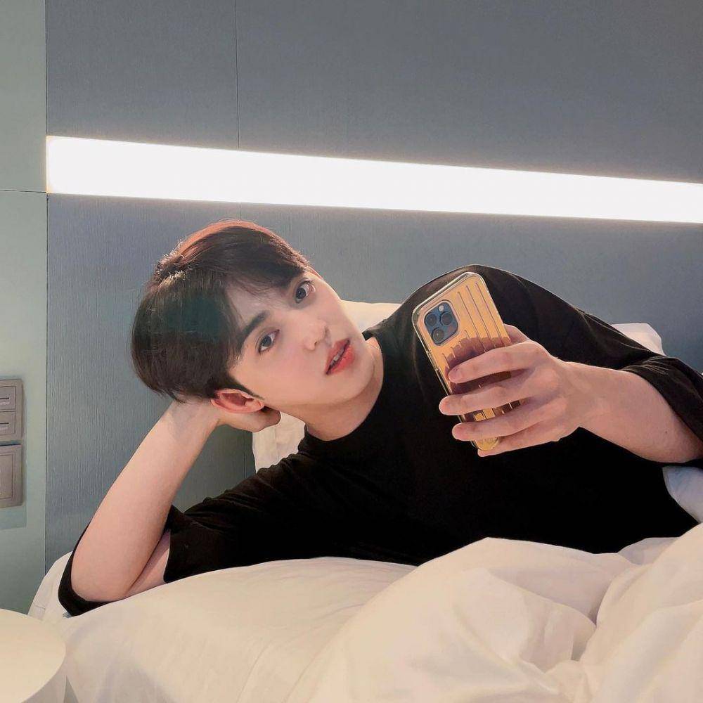 S.Coups SEVENTEEN (instagram.com/sound_of_coups)