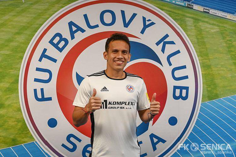 Potret Egy MV (instagram.com/egymaulanavikri)