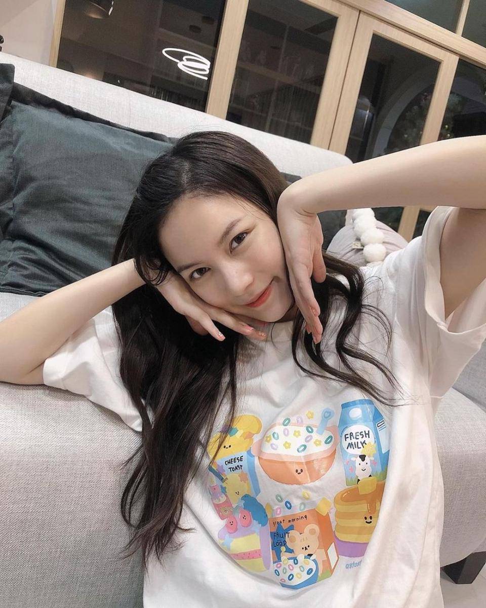 Mook Worranit (instagram.com/mookworranit)