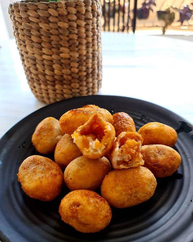 ondol-ondol (instagram.com/rosscake_palangkaraya)