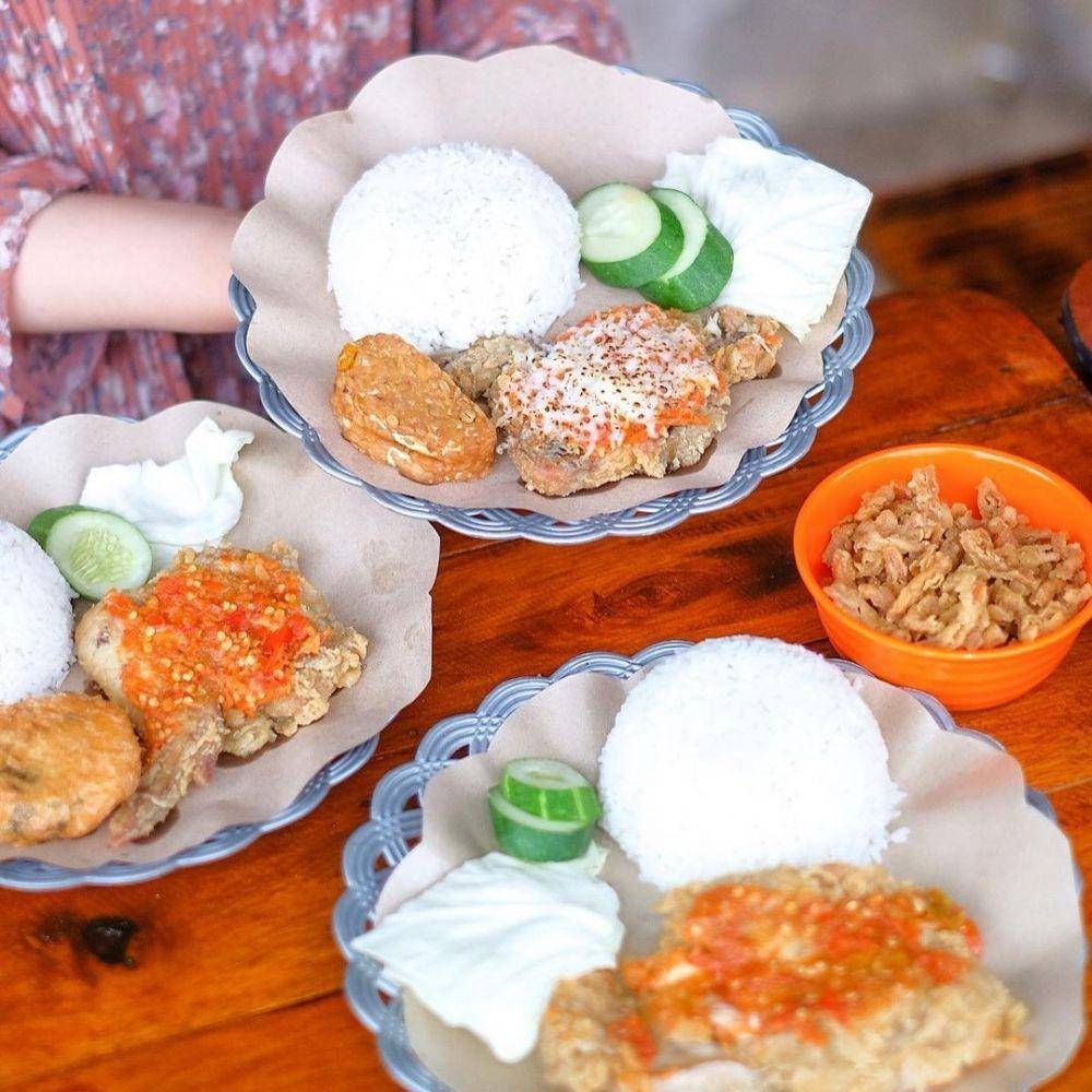 Ayam Geprek Juara RTM (instagram.com/plgfoodies)