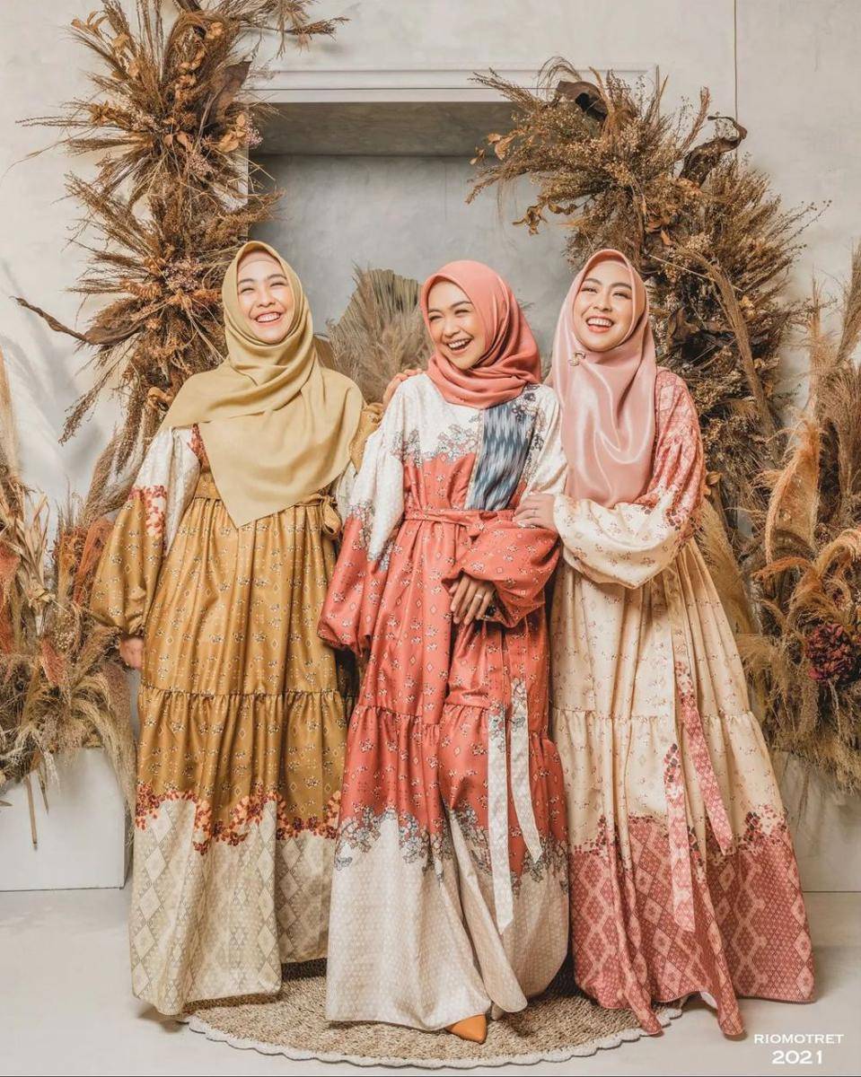 Pemotretan Oki Setiana, Shindy dan Ria Ricis (Instagram.com/riomotret)