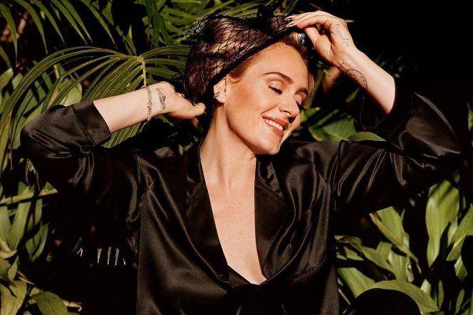Adele dalam pemotretan bagi Vogue (instagram.com/adele)