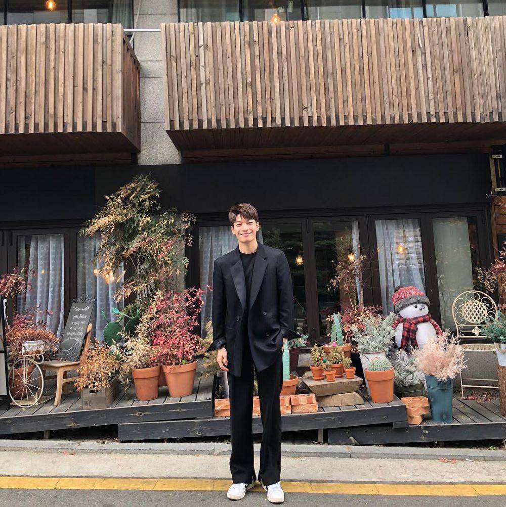 Wi Ha Joon (Instagram.com/wi__wi__wi)