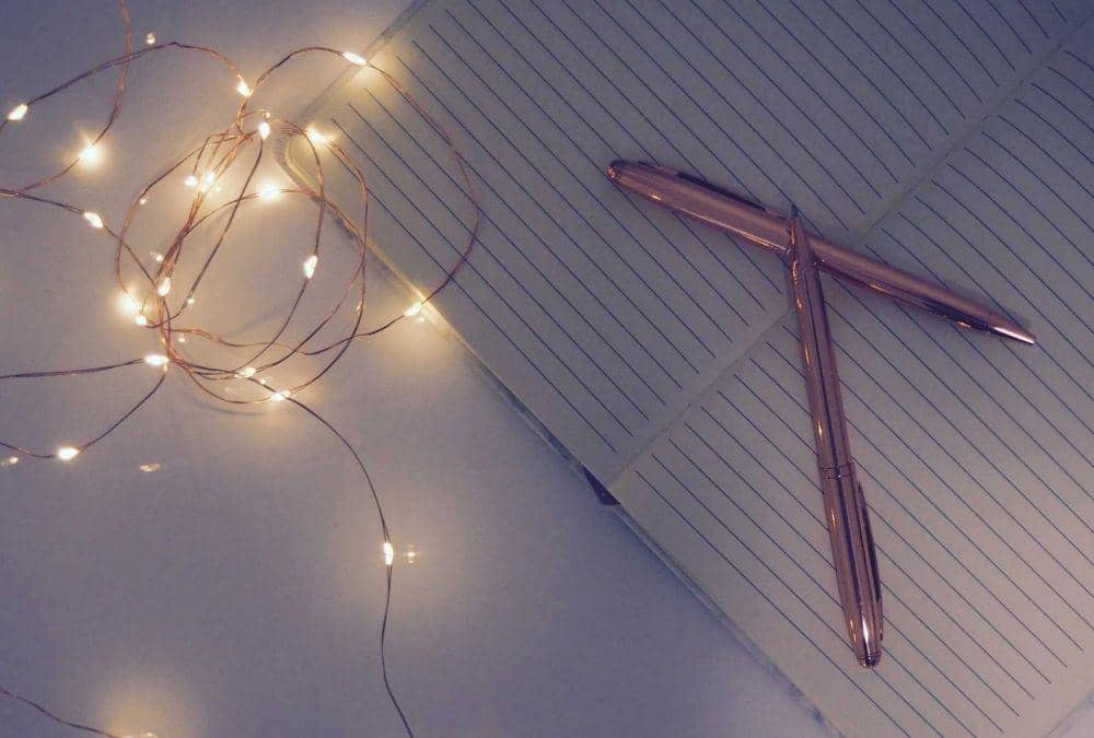 [PUISI] Pulpen Kembar