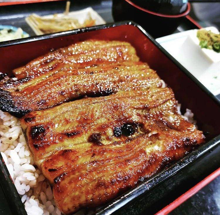 Unagi no Kabayaki (instagram.com/kensakusushi)