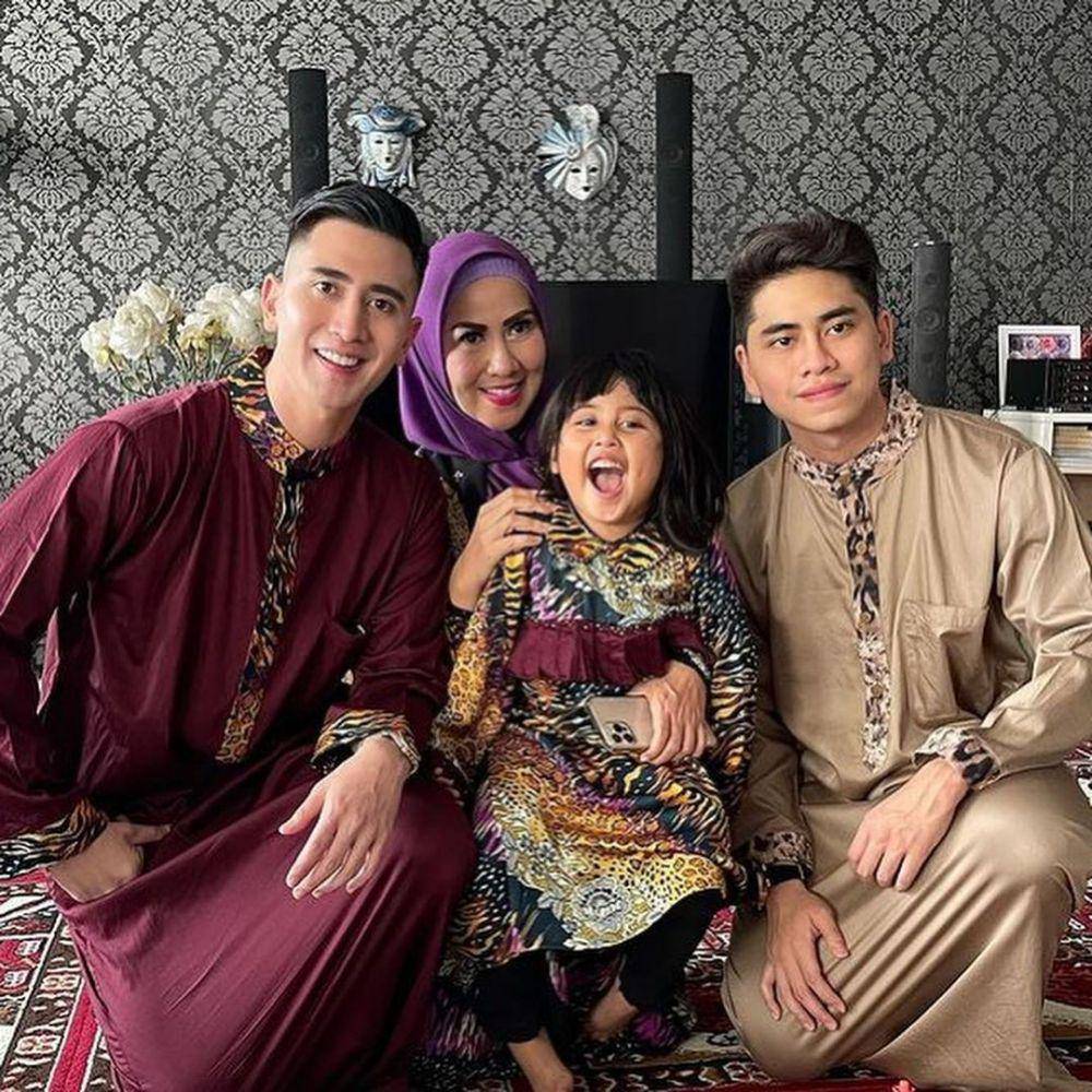 potret Venna Melinda dan buah hati (instagram.com/vennamelindareal)