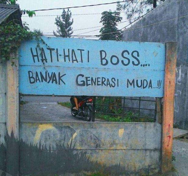 peringatan pelan-pelan di jalan (1cak.com)